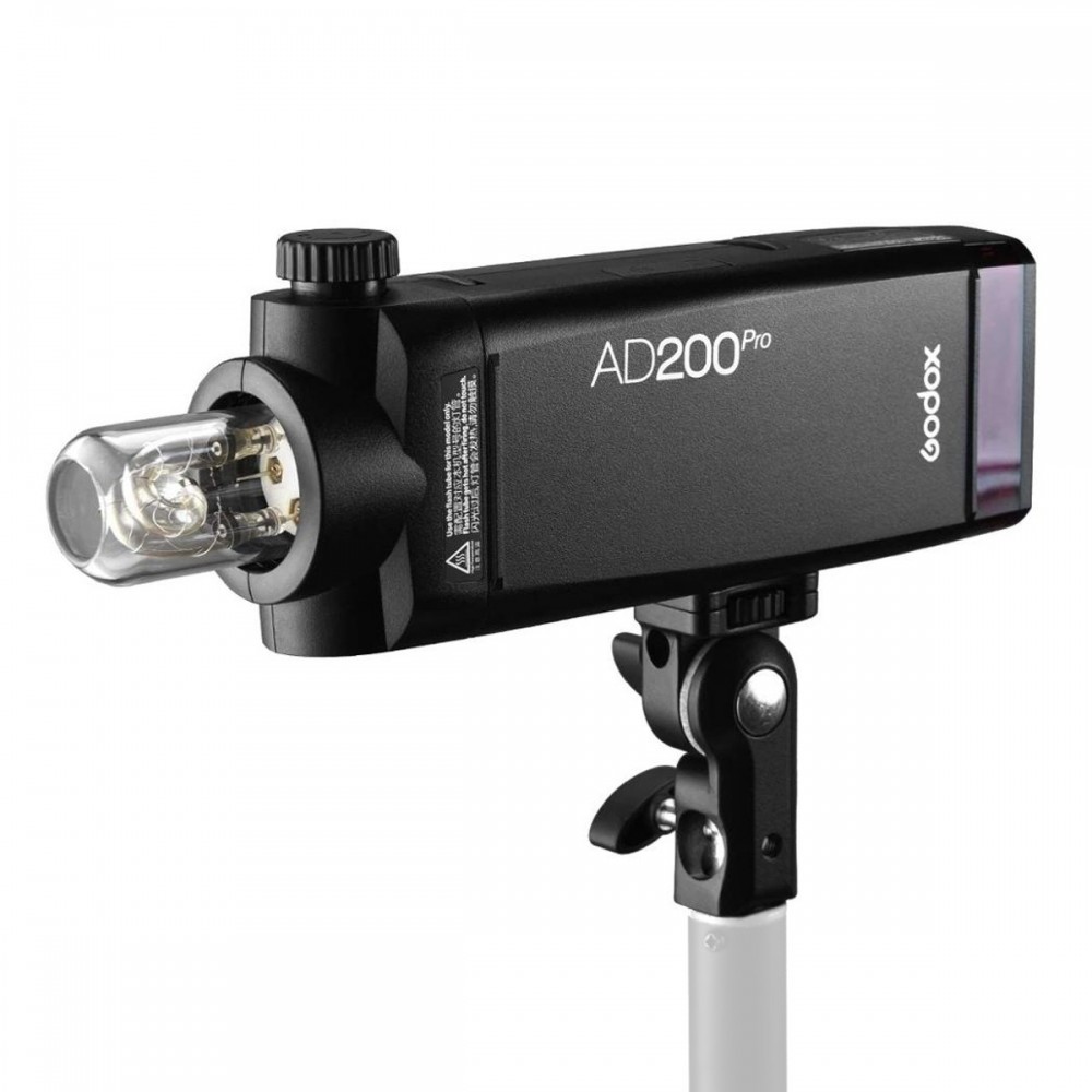 FLASH AD-200 PRO TTL